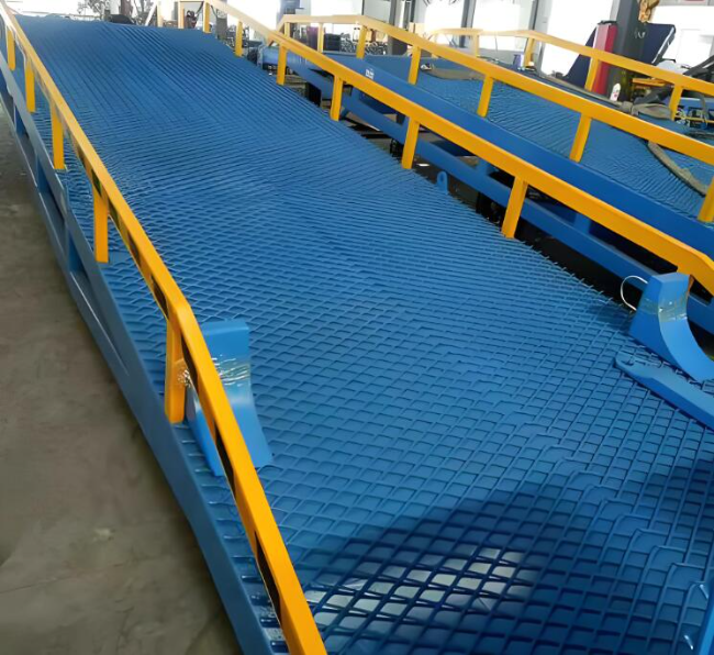 内江移动式液压登车桥